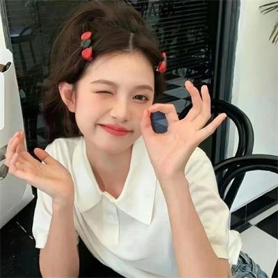 5个吓鬼的少年